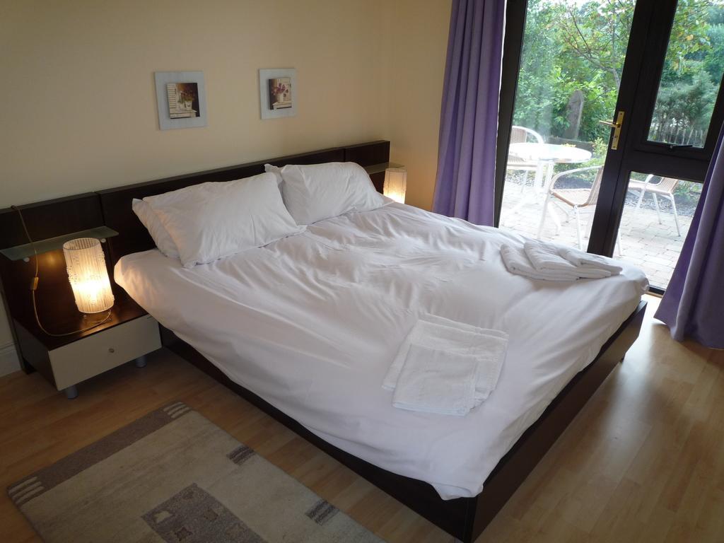 Grove Lodge Holiday Homes 3 Bed By Trident Holiday Homes Кіллорґлін Номер фото